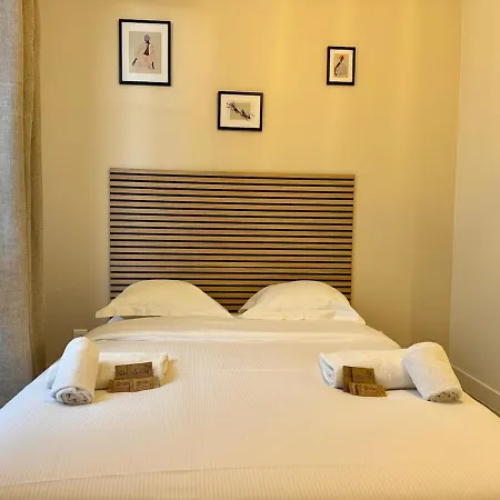 Apartament T2 Renove - 4p - 1min Rer A - 20min Paris *